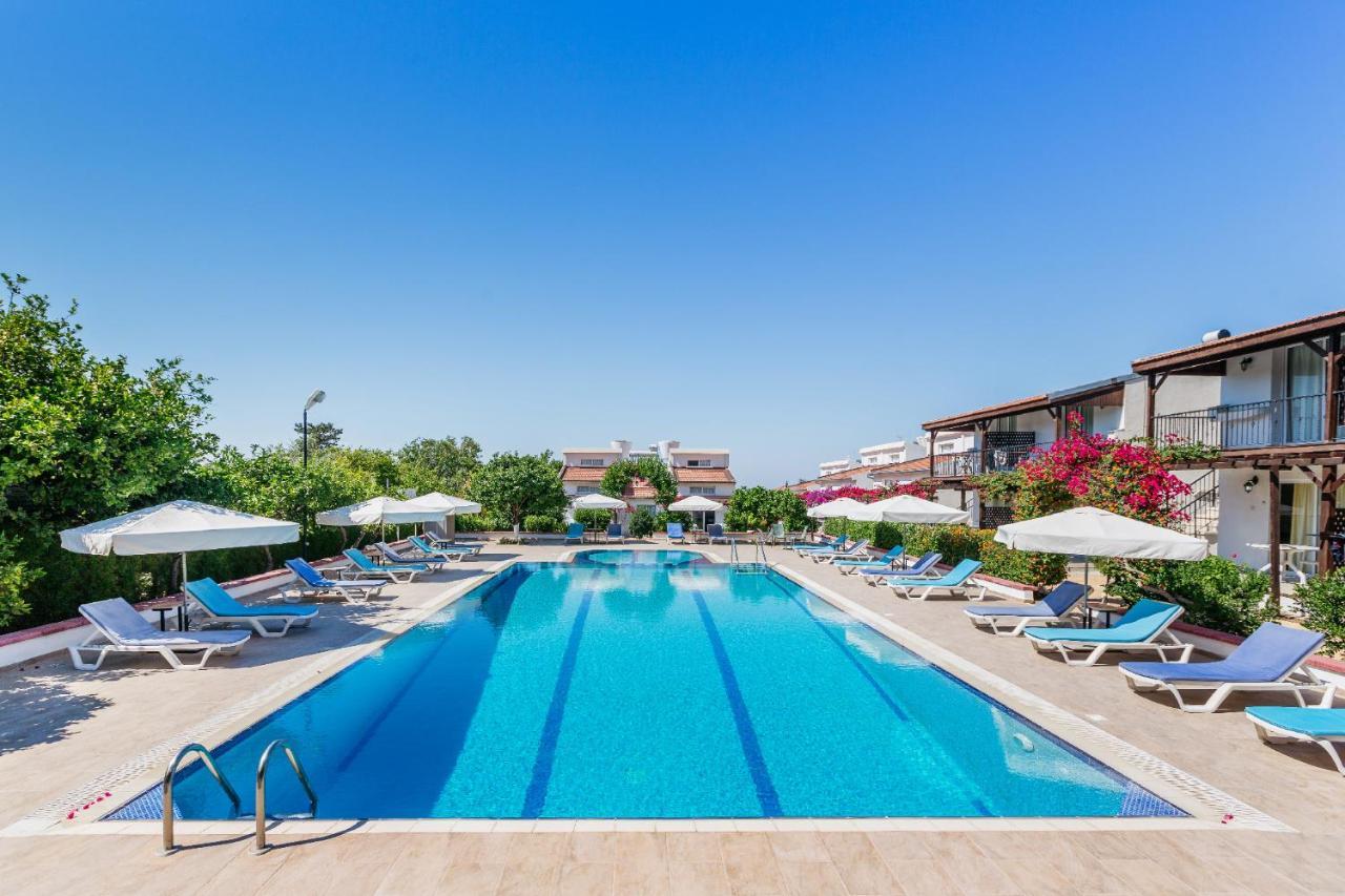 Hotel Citrus Tree Gardens Karavas  Esterno foto