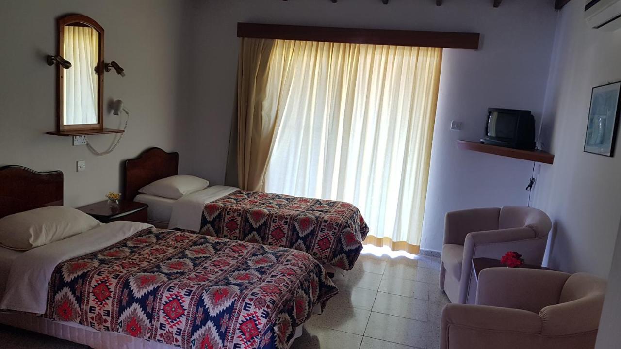 Hotel Citrus Tree Gardens Karavas  Esterno foto